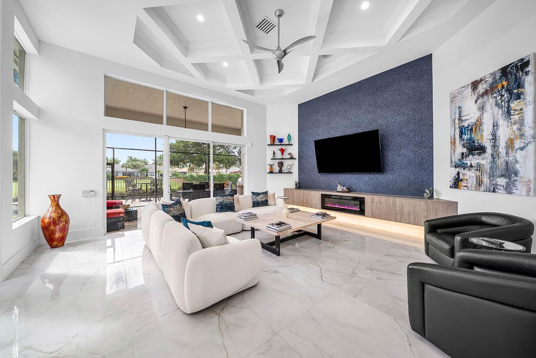 For Sale: $3,495,000 (5 beds, 5 baths, 4497 Square Feet)