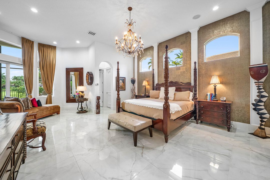 For Sale: $3,495,000 (5 beds, 5 baths, 4497 Square Feet)