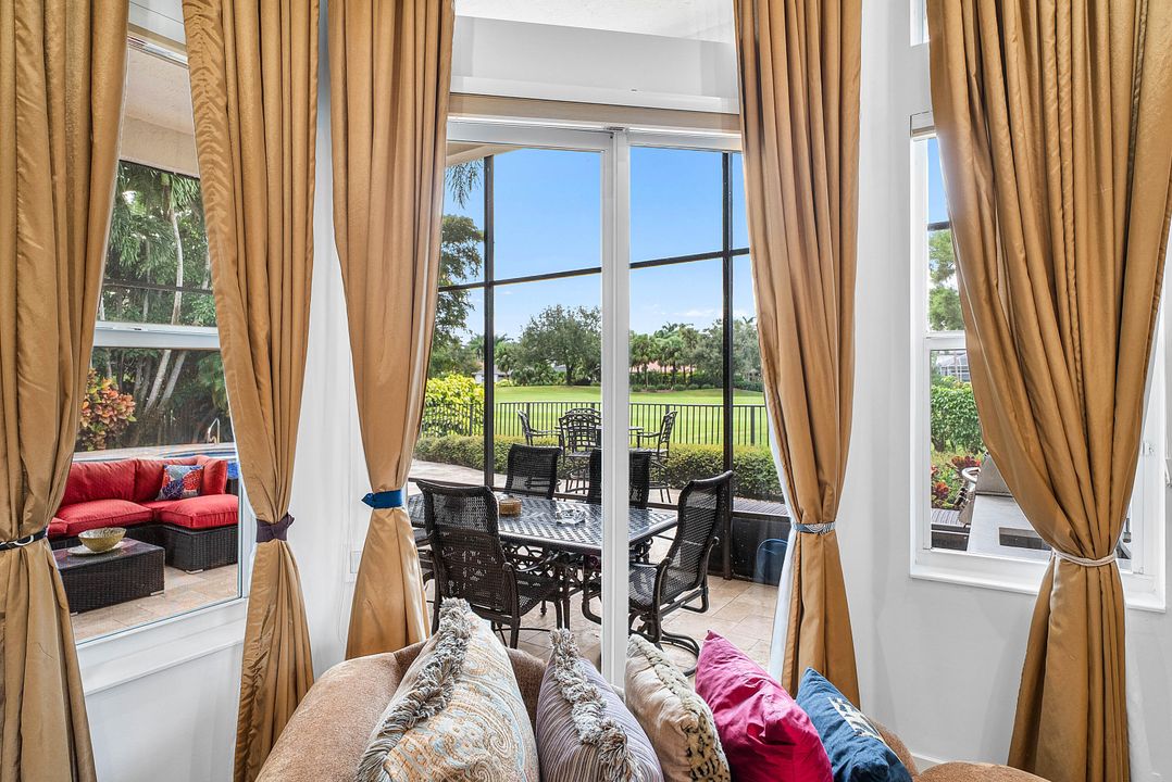 For Sale: $3,495,000 (5 beds, 5 baths, 4497 Square Feet)