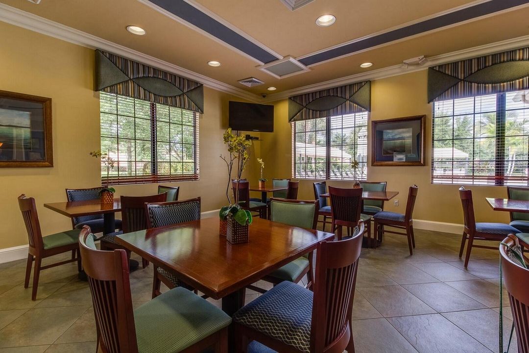 For Sale: $479,900 (4 beds, 3 baths, 2108 Square Feet)