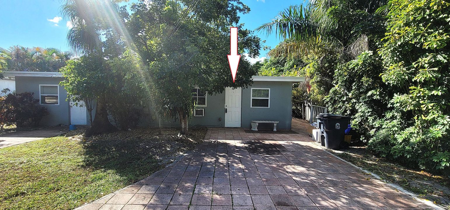 For Rent: $1,500 (1 beds, 1 baths, 484 Square Feet)