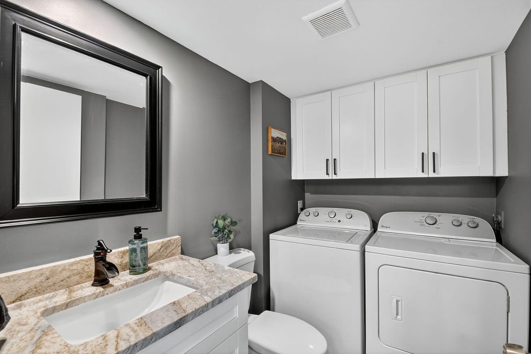 For Sale: $315,000 (2 beds, 2 baths, 1236 Square Feet)