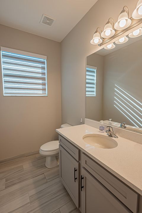 For Sale: $719,900 (3 beds, 2 baths, 2157 Square Feet)