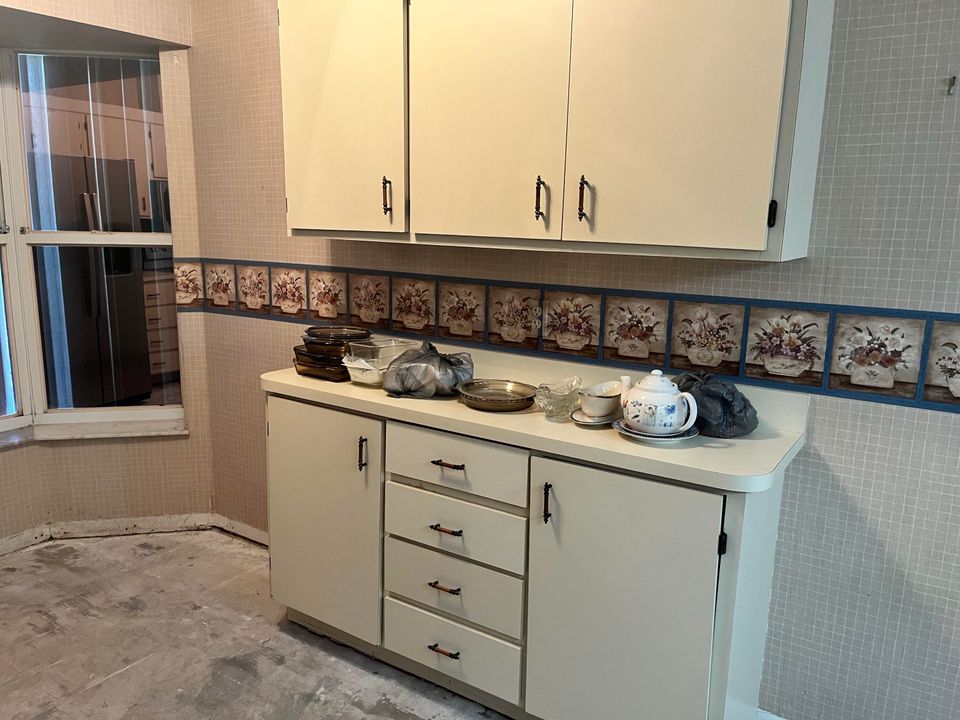 For Sale: $243,900 (2 beds, 2 baths, 1299 Square Feet)