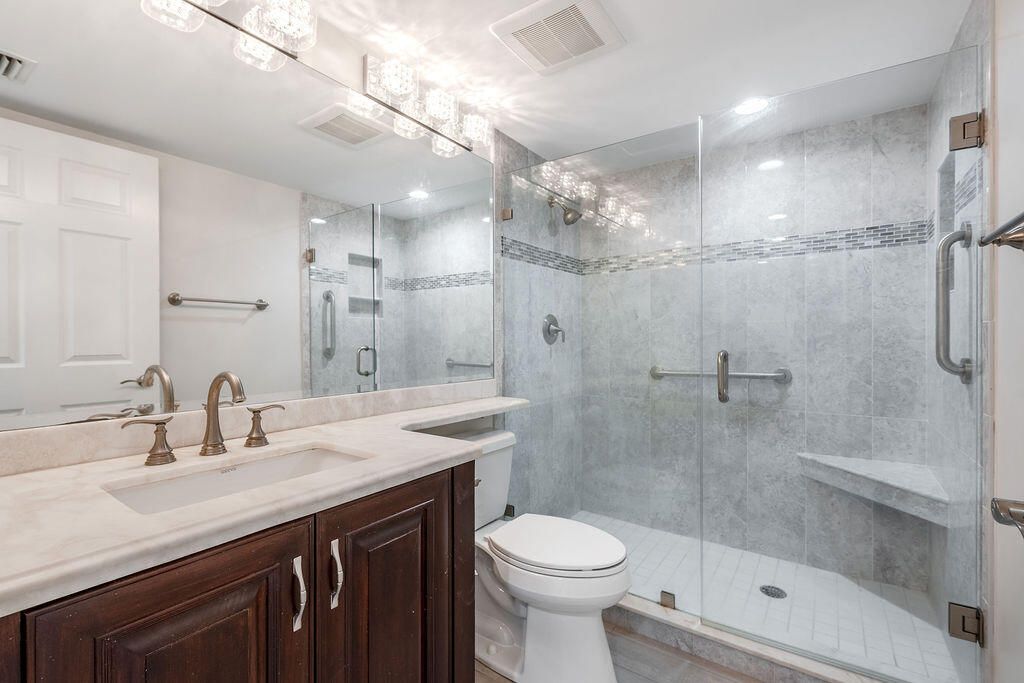 На продажу: $199,000 (2 спален, 2 ванн, 1311 Квадратных фут)