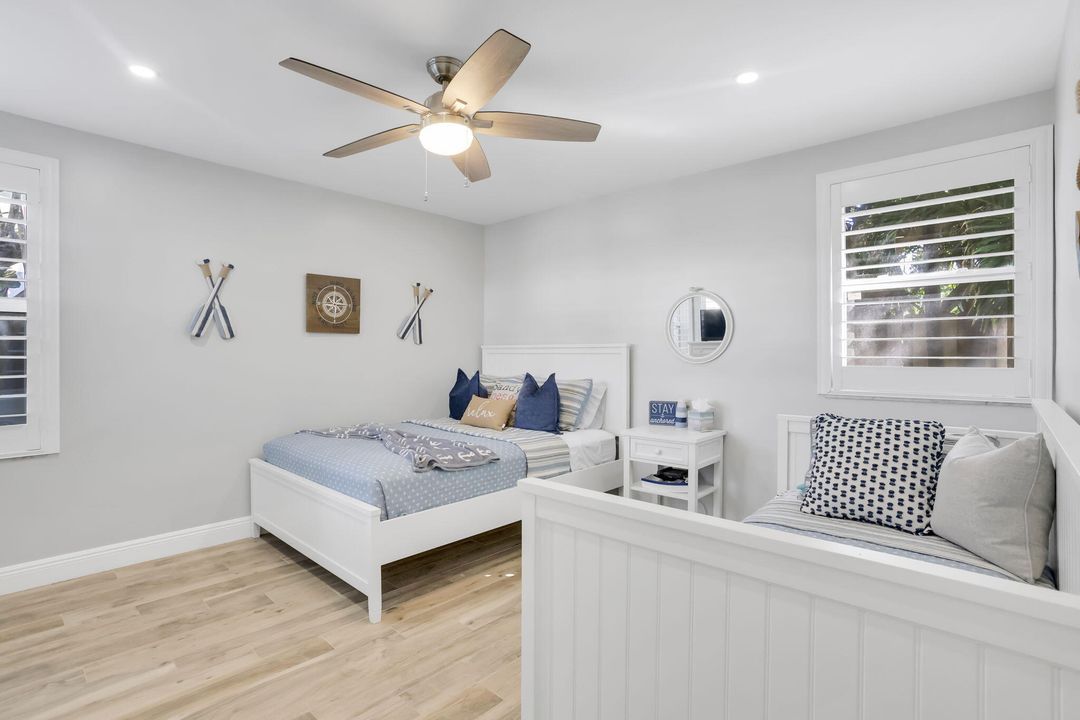 В аренду: $12,000 (2 спален, 2 ванн, 1084 Квадратных фут)