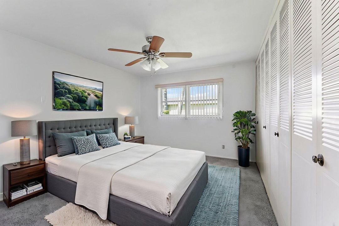 For Sale: $99,000 (1 beds, 1 baths, 612 Square Feet)