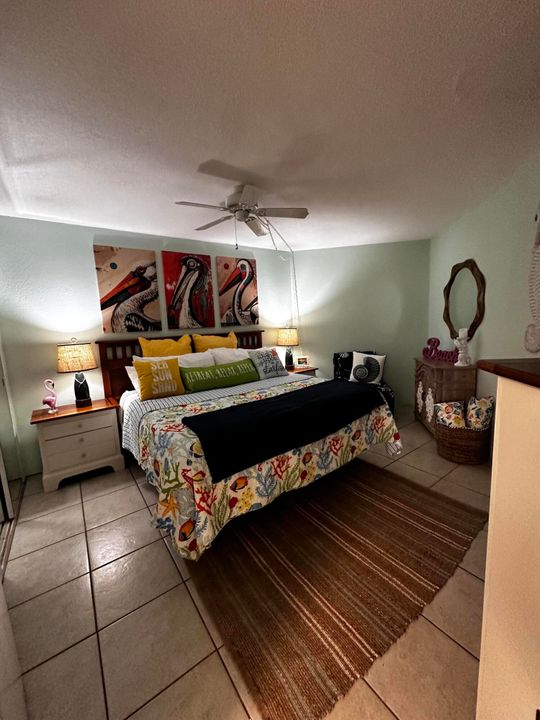 For Sale: $269,900 (1 beds, 1 baths, 600 Square Feet)