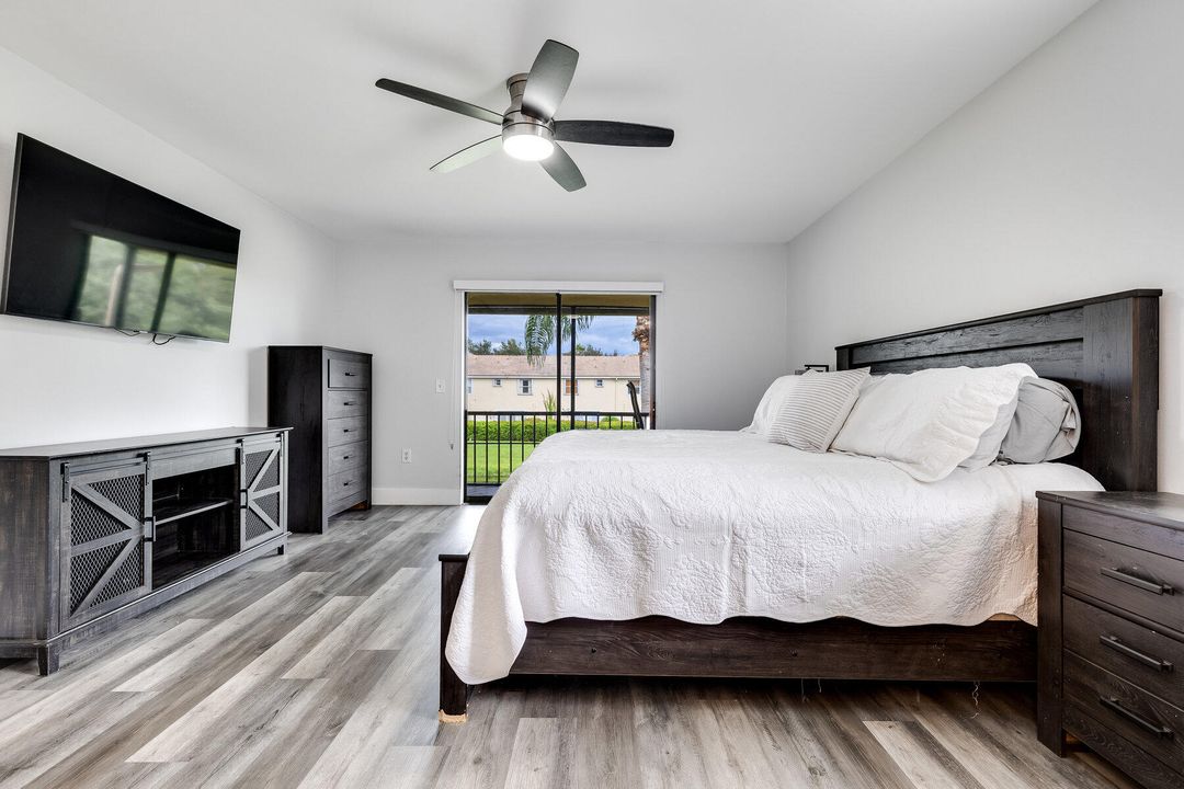 For Rent: $5,000 (3 beds, 2 baths, 1300 Square Feet)