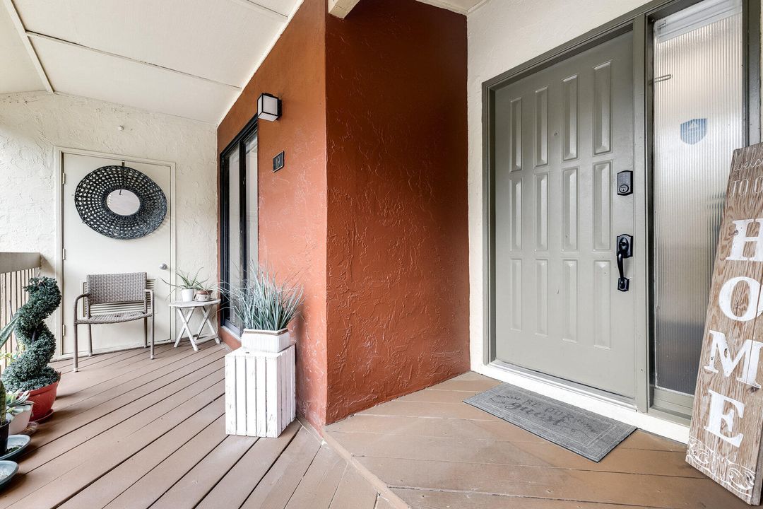 For Rent: $5,000 (3 beds, 2 baths, 1300 Square Feet)