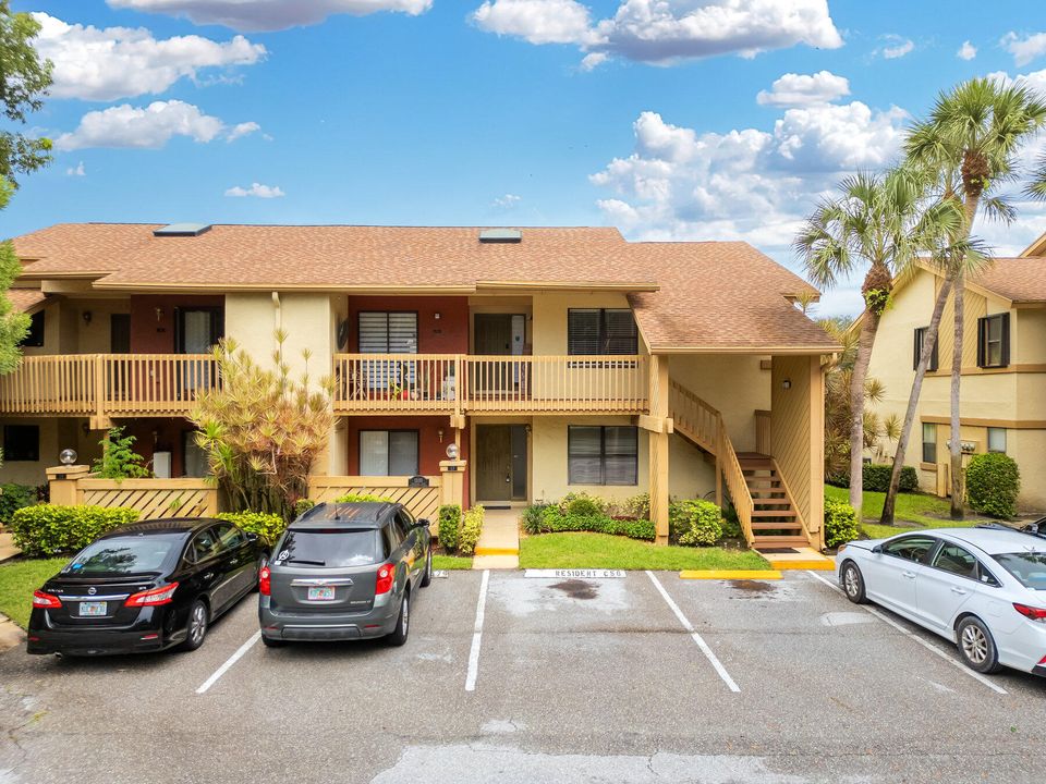 For Rent: $5,000 (3 beds, 2 baths, 1300 Square Feet)