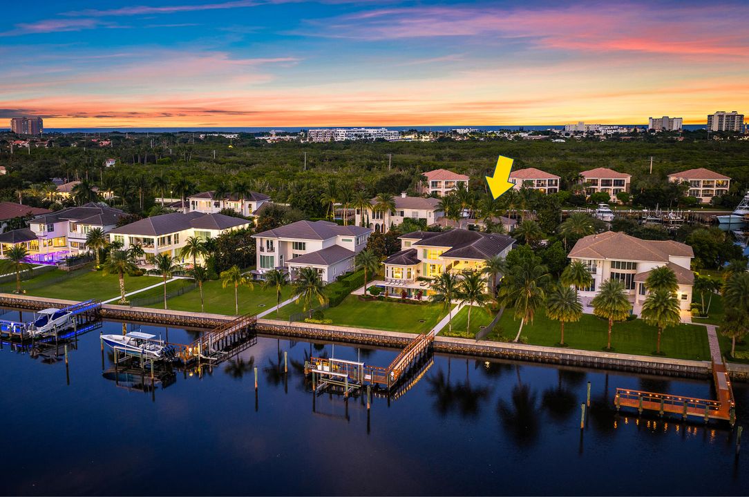 For Sale: $14,250,000 (5 beds, 6 baths, 6471 Square Feet)