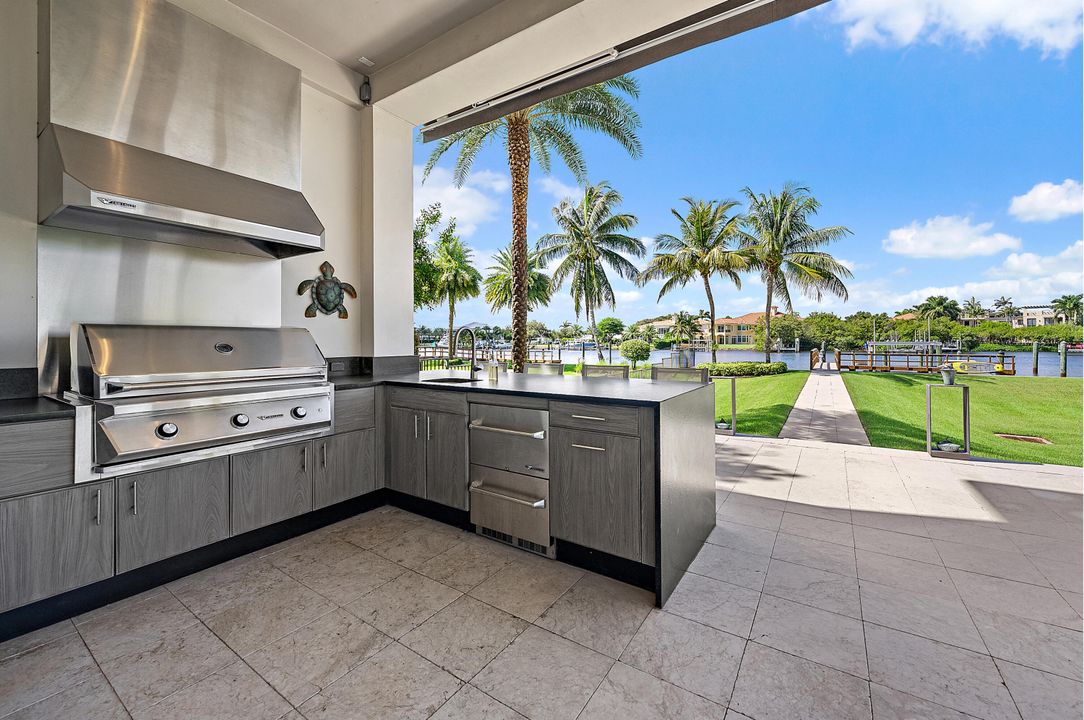 For Sale: $14,250,000 (5 beds, 6 baths, 6471 Square Feet)