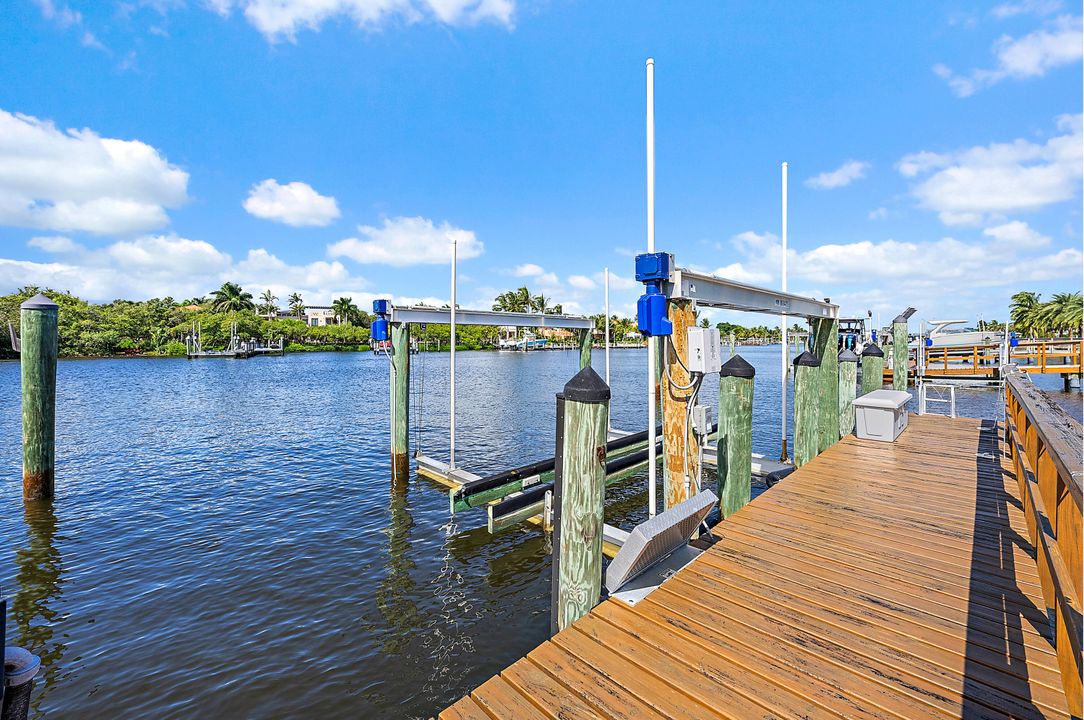 For Sale: $14,250,000 (5 beds, 6 baths, 6471 Square Feet)