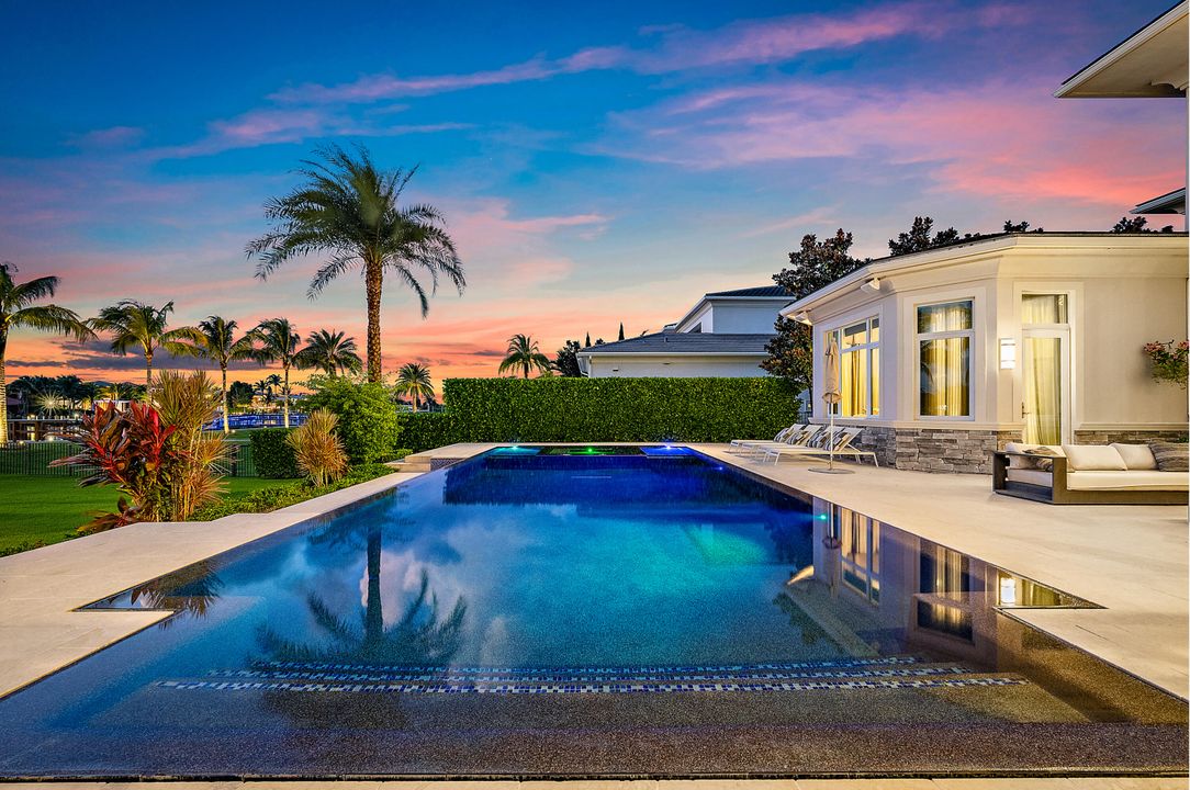 For Sale: $14,250,000 (5 beds, 6 baths, 6471 Square Feet)