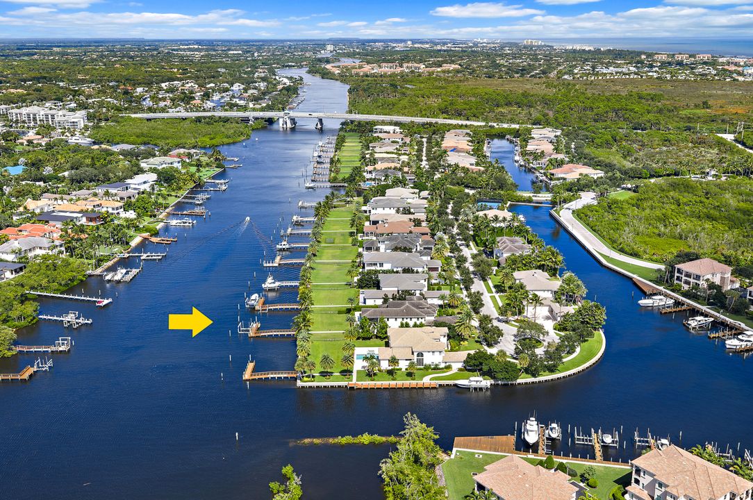 For Sale: $14,250,000 (5 beds, 6 baths, 6471 Square Feet)