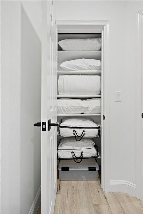 For Rent: $6,900 (2 beds, 2 baths, 1550 Square Feet)