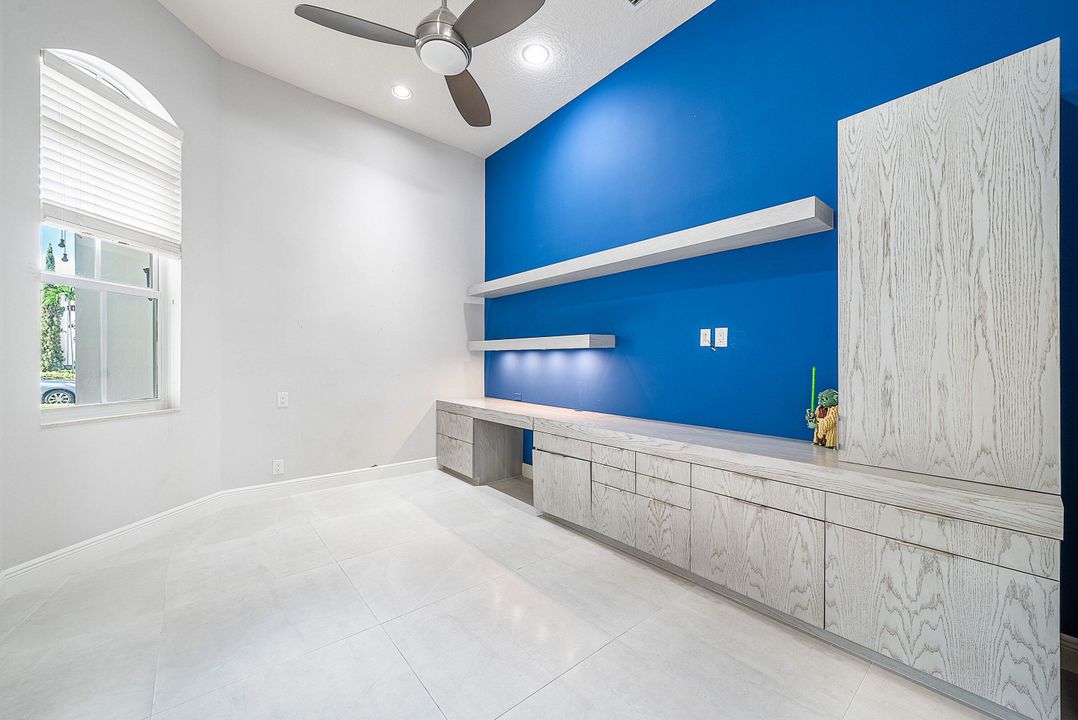 En Venta: $2,995,000 (3 camas, 3 baños, 3636 Pies cuadrados)