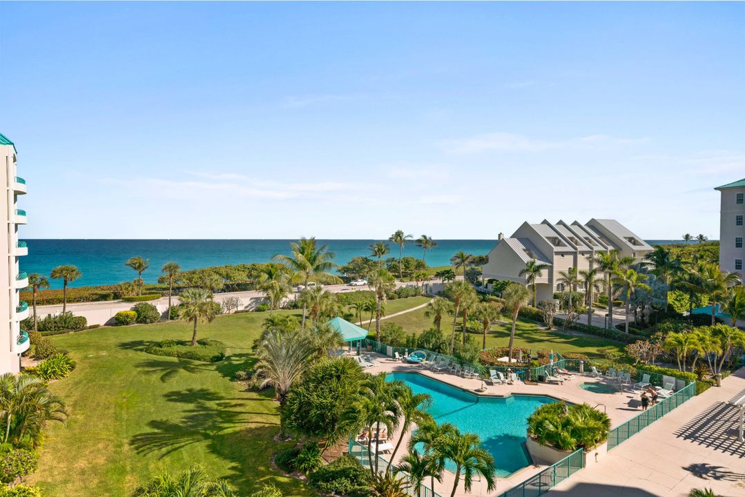 For Rent: $12,000 (3 beds, 2 baths, 1696 Square Feet)