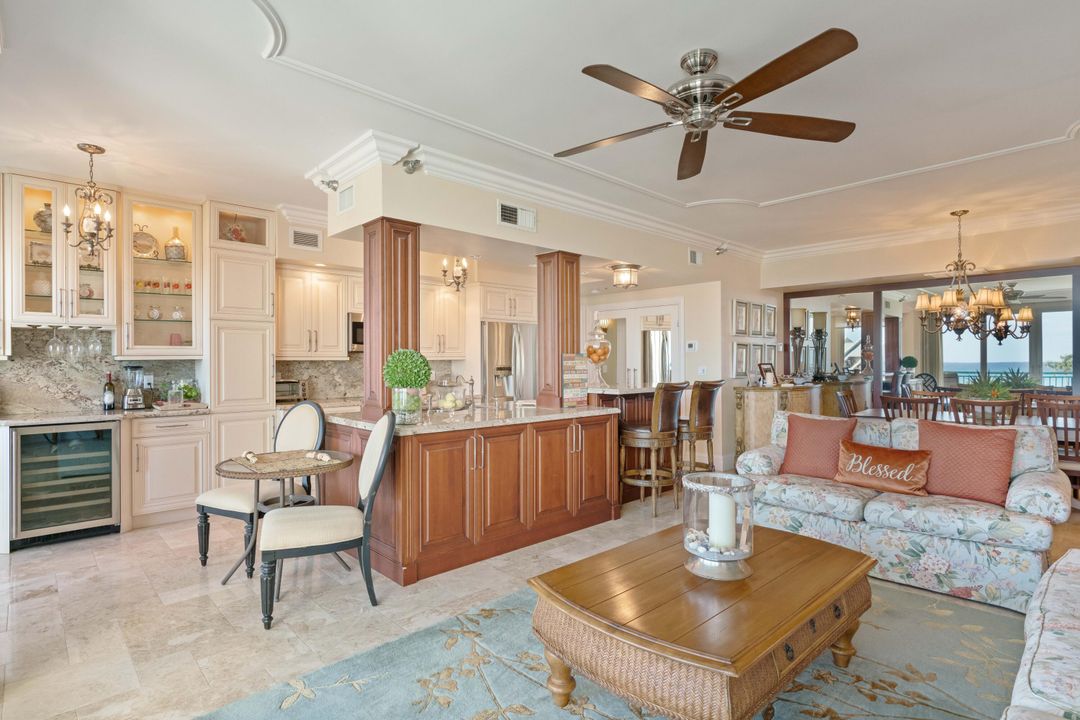 For Rent: $12,000 (3 beds, 2 baths, 1696 Square Feet)