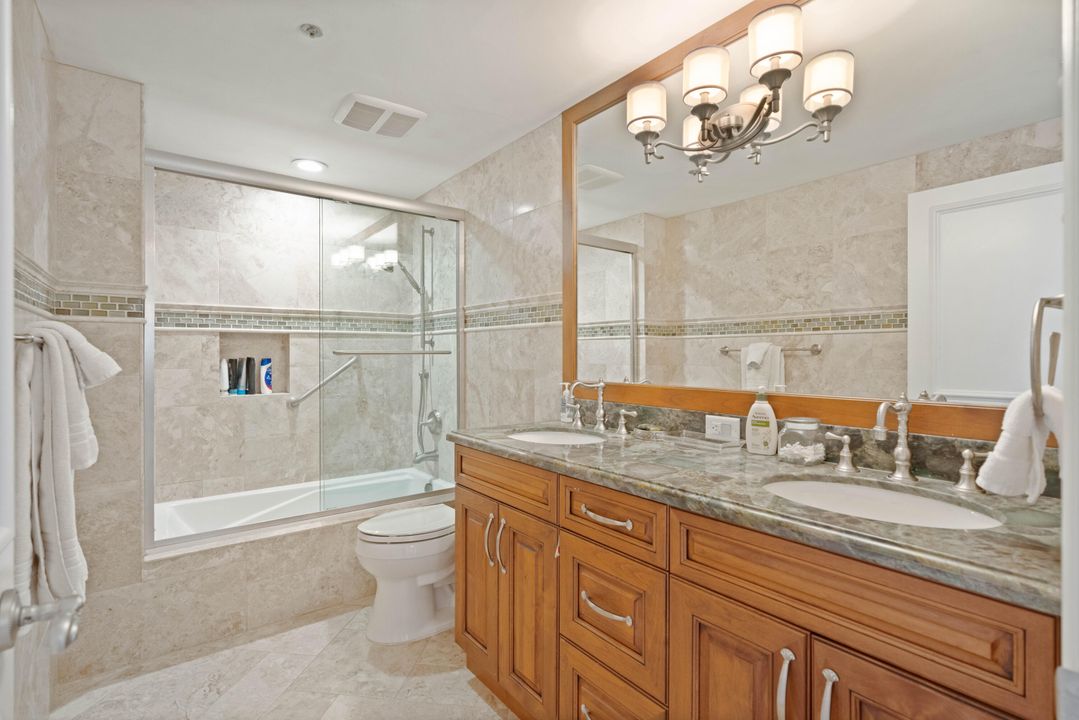 For Rent: $12,000 (3 beds, 2 baths, 1696 Square Feet)