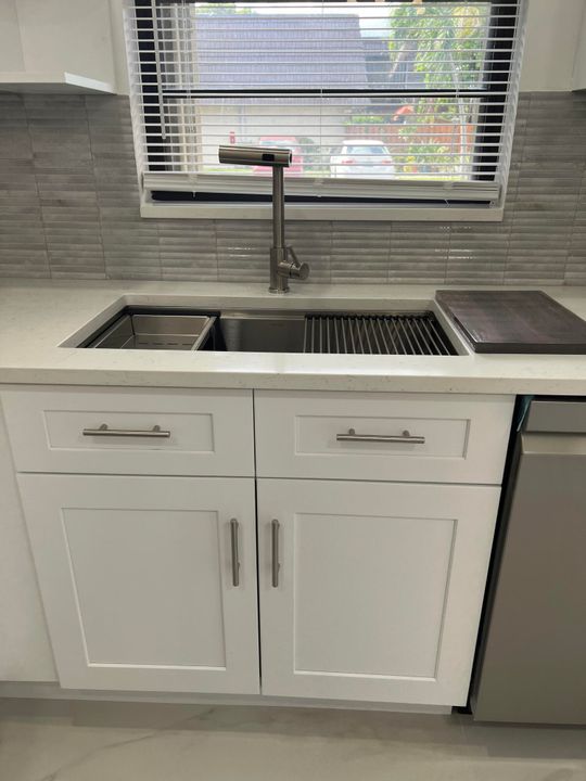 待售: $369,000 (2 贝兹, 2 浴室, 1344 平方英尺)