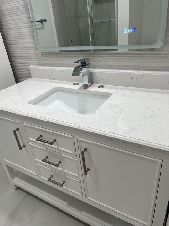 待售: $369,000 (2 贝兹, 2 浴室, 1344 平方英尺)