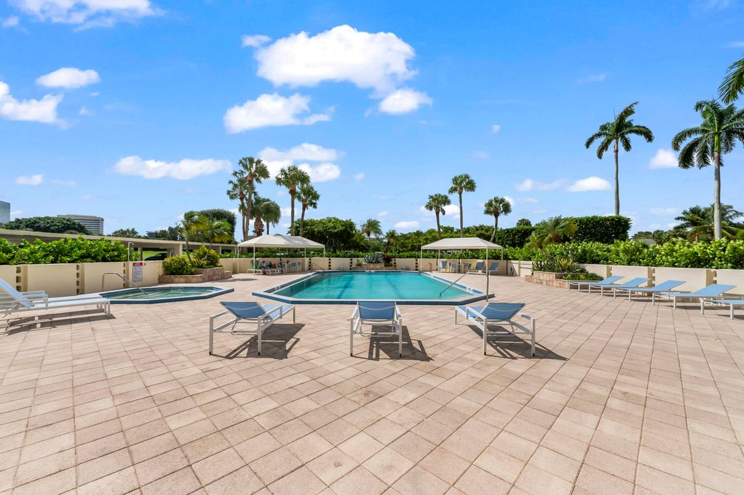 For Rent: $3,700 (3 beds, 2 baths, 2250 Square Feet)