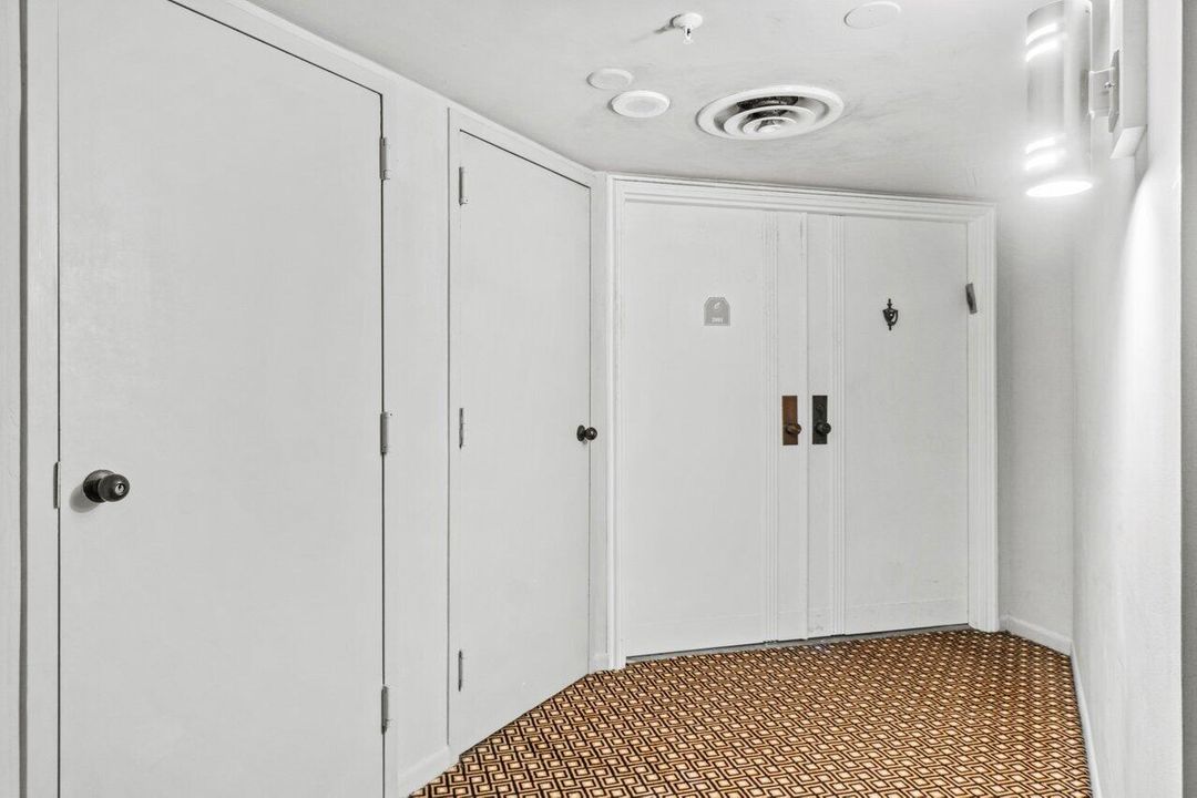 For Rent: $3,700 (3 beds, 2 baths, 2250 Square Feet)