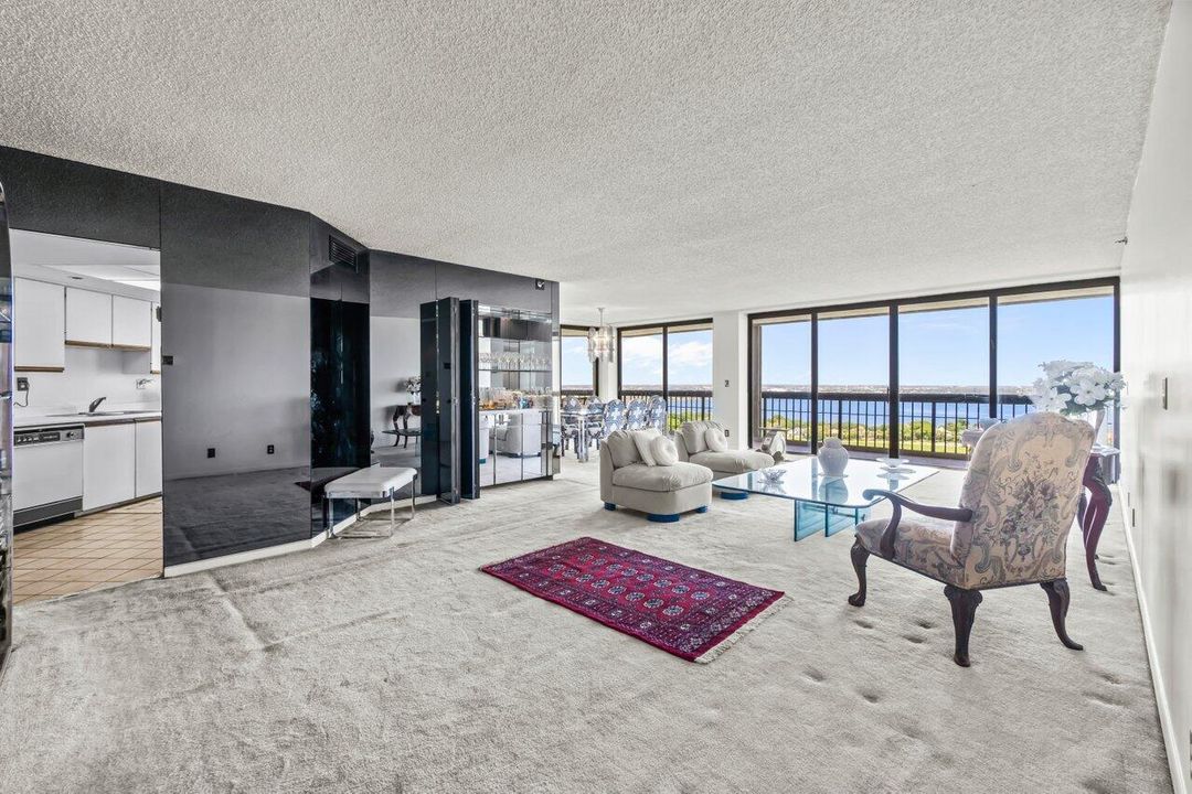 For Rent: $3,700 (3 beds, 2 baths, 2250 Square Feet)