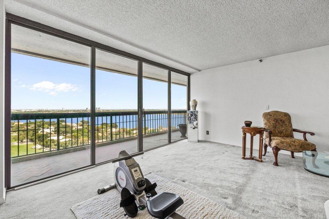 For Rent: $3,700 (3 beds, 2 baths, 2250 Square Feet)