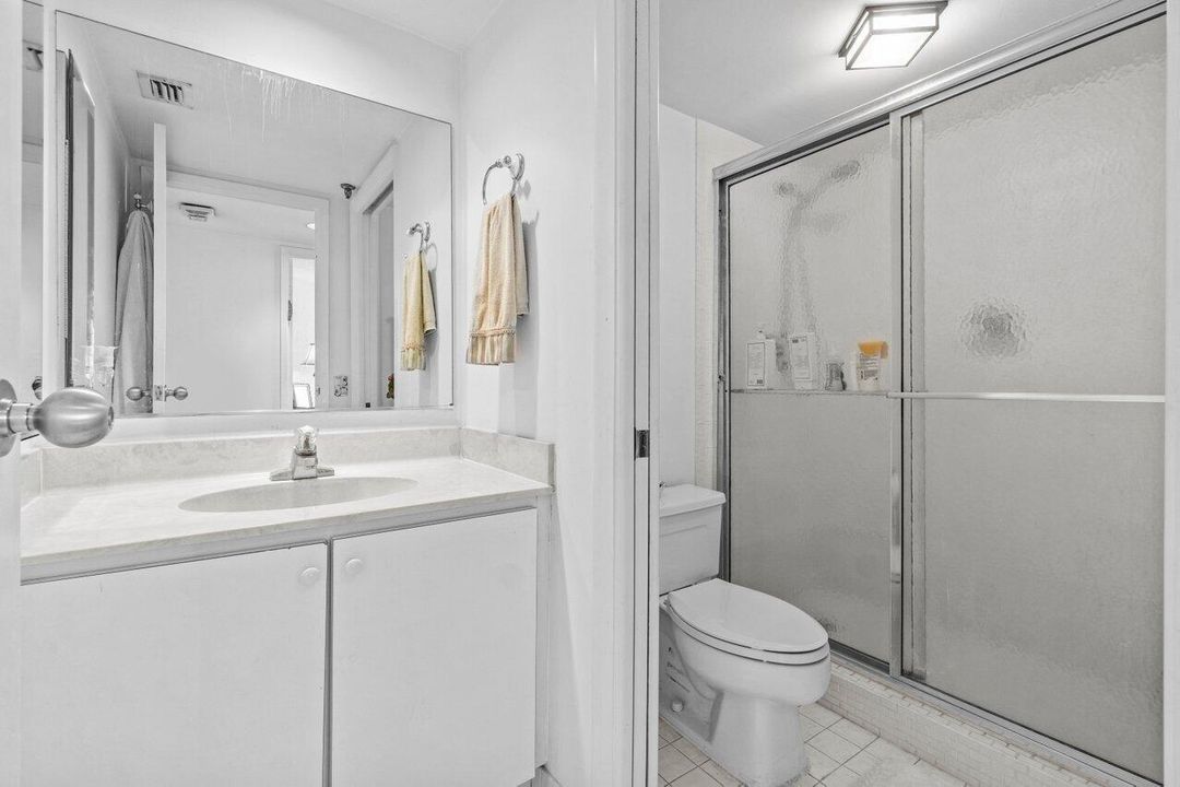 For Rent: $3,700 (3 beds, 2 baths, 2250 Square Feet)