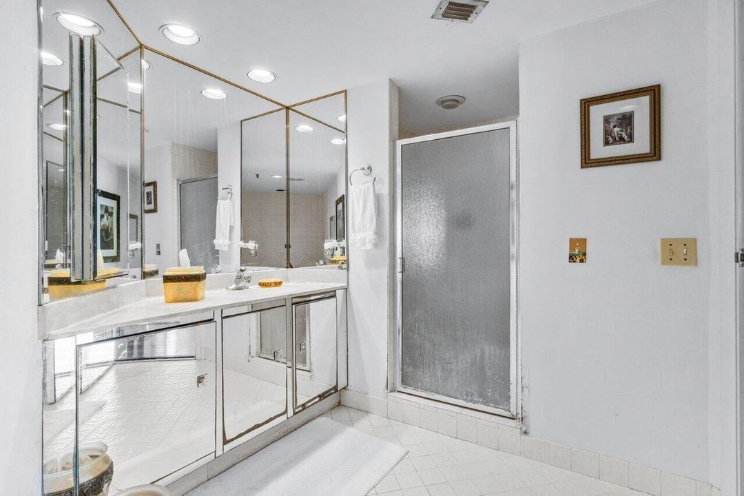 For Rent: $3,700 (3 beds, 2 baths, 2250 Square Feet)