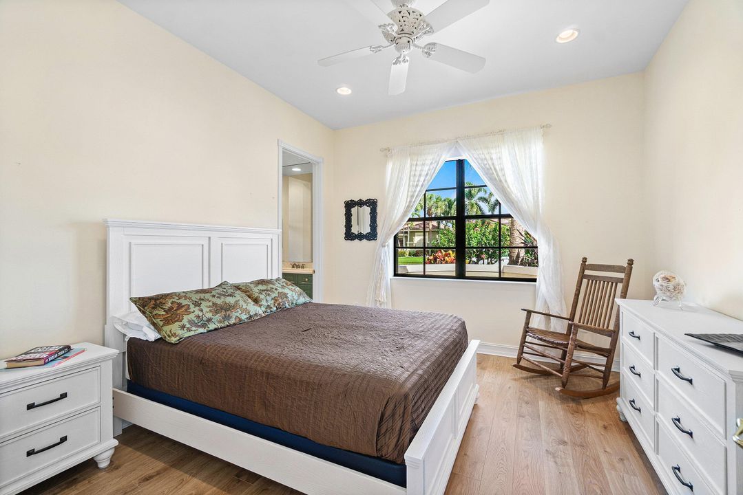 Activo con contrato: $765,000 (4 camas, 2 baños, 2894 Pies cuadrados)