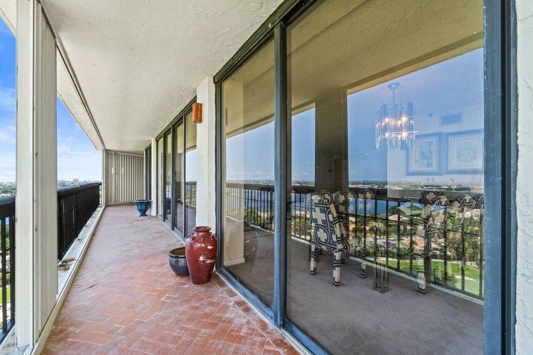 For Rent: $3,700 (3 beds, 2 baths, 2250 Square Feet)