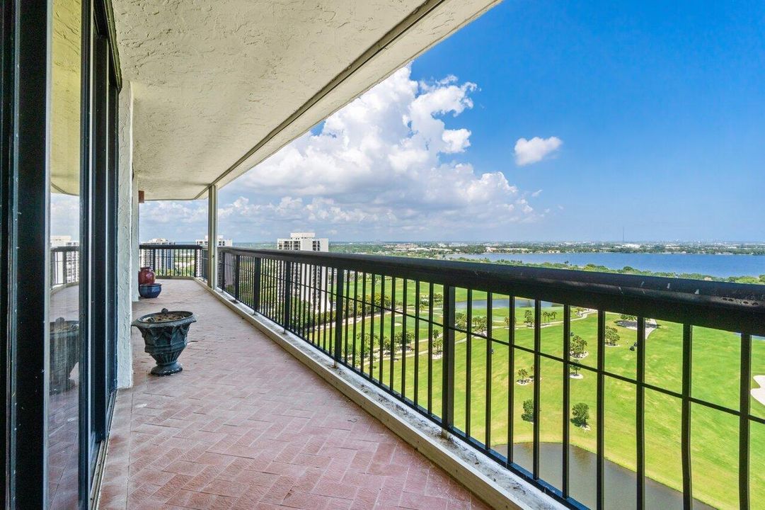 For Rent: $3,700 (3 beds, 2 baths, 2250 Square Feet)