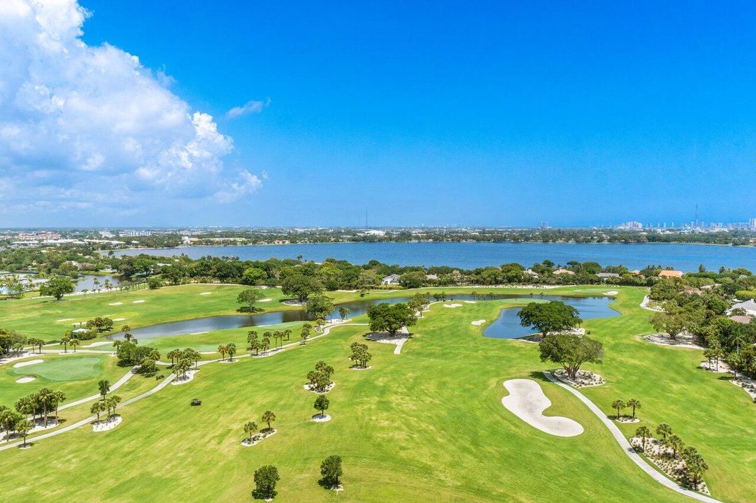 For Rent: $3,700 (3 beds, 2 baths, 2250 Square Feet)