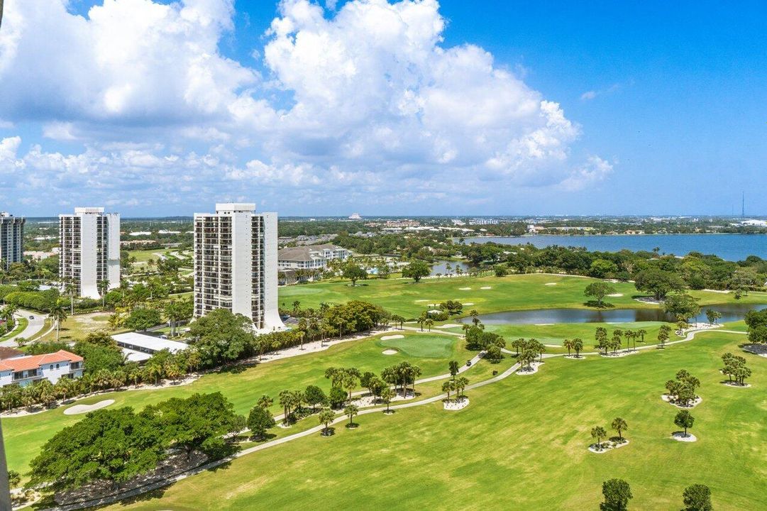 For Rent: $3,700 (3 beds, 2 baths, 2250 Square Feet)