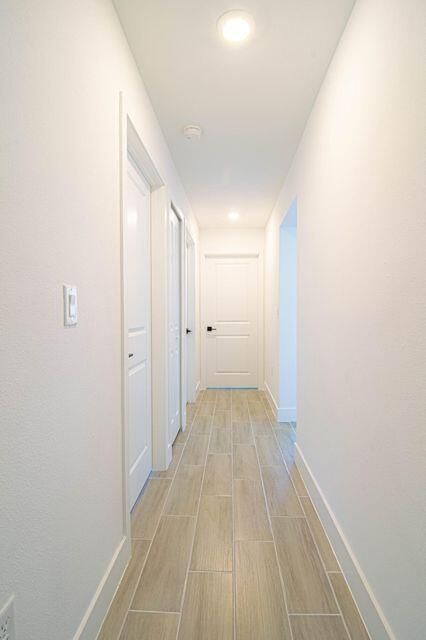 For Rent: $2,150 (4 beds, 2 baths, 2587 Square Feet)