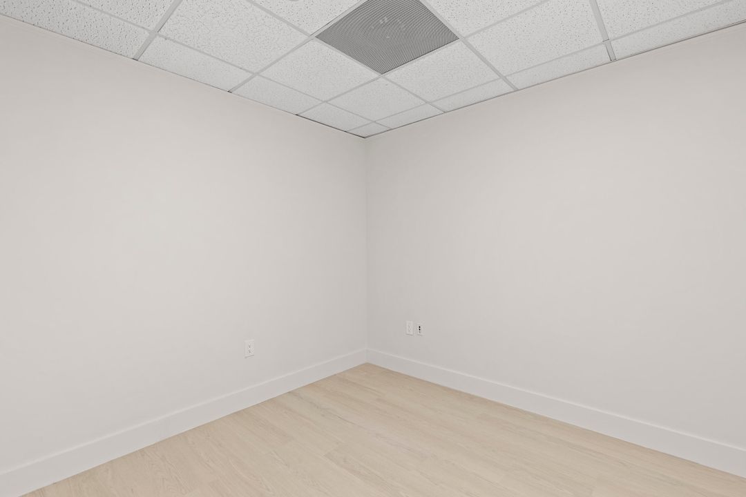 For Sale: $1 (0 beds, 0 baths, 40975 Square Feet)