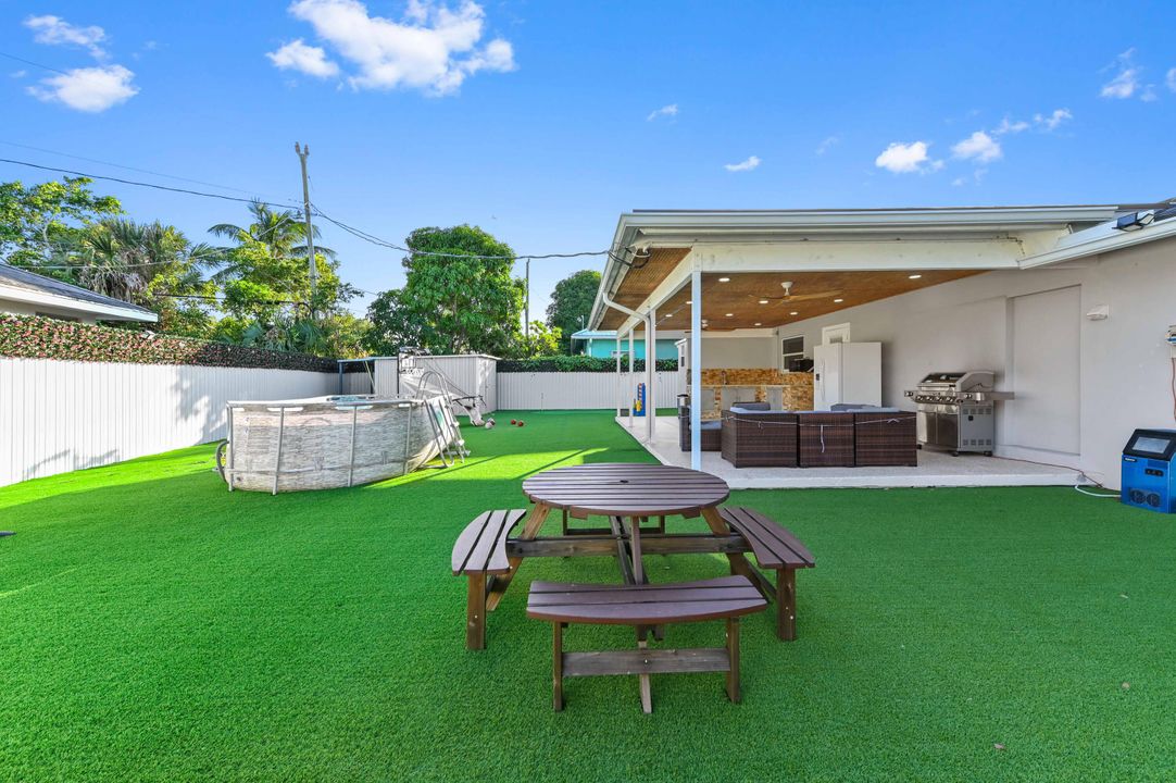 For Rent: $7,600 (5 beds, 3 baths, 1740 Square Feet)