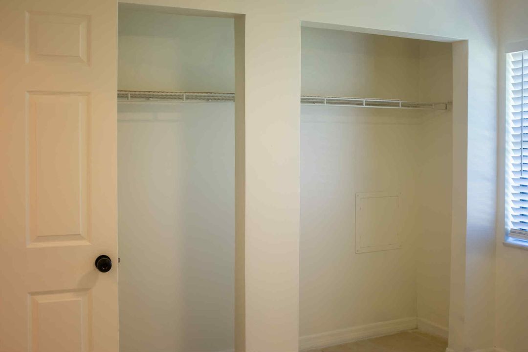 For Sale: $215,000 (3 beds, 2 baths, 1411 Square Feet)