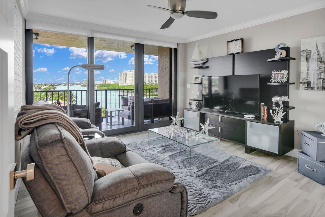 Active With Contract: $10,000 (3 beds, 2 baths, 1680 Square Feet)