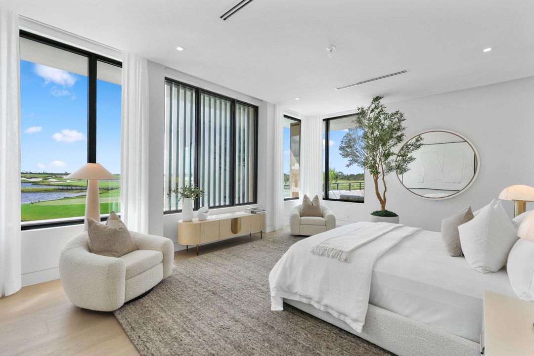 For Sale: $9,600,000 (5 beds, 6 baths, 7713 Square Feet)