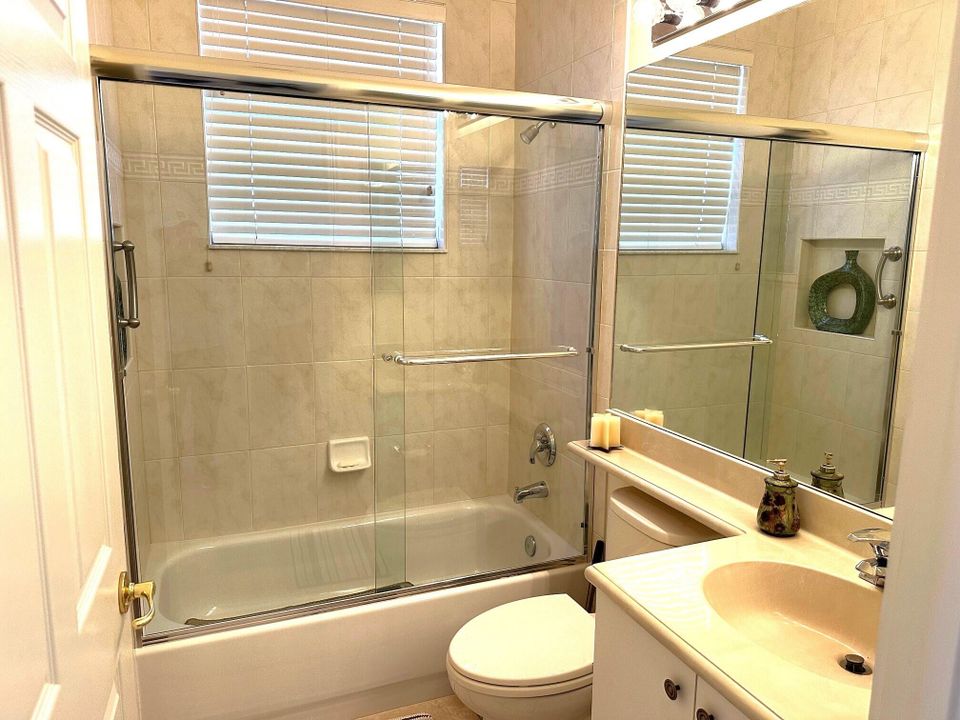 待售: $549,000 (3 贝兹, 2 浴室, 2099 平方英尺)