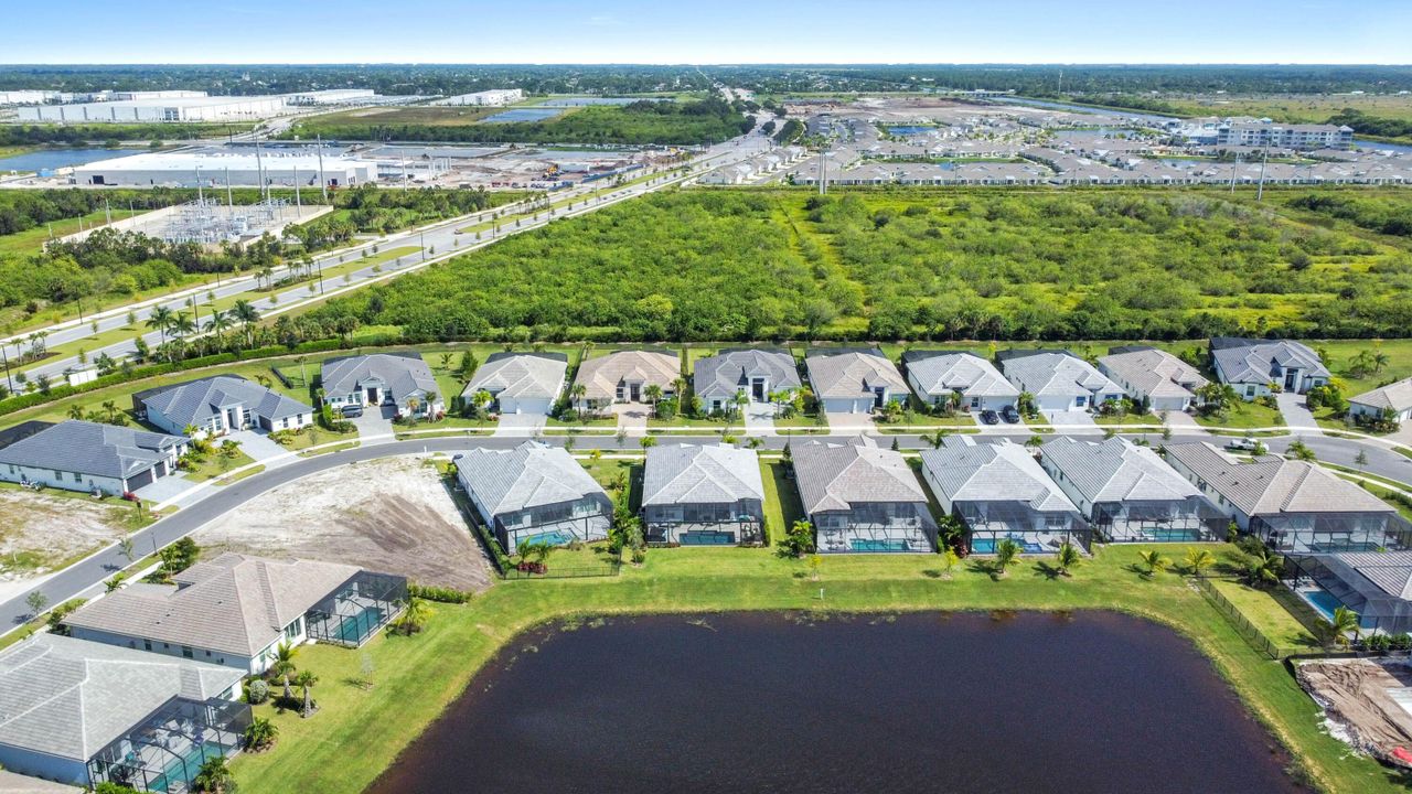 待售: $919,900 (5 贝兹, 3 浴室, 2844 平方英尺)