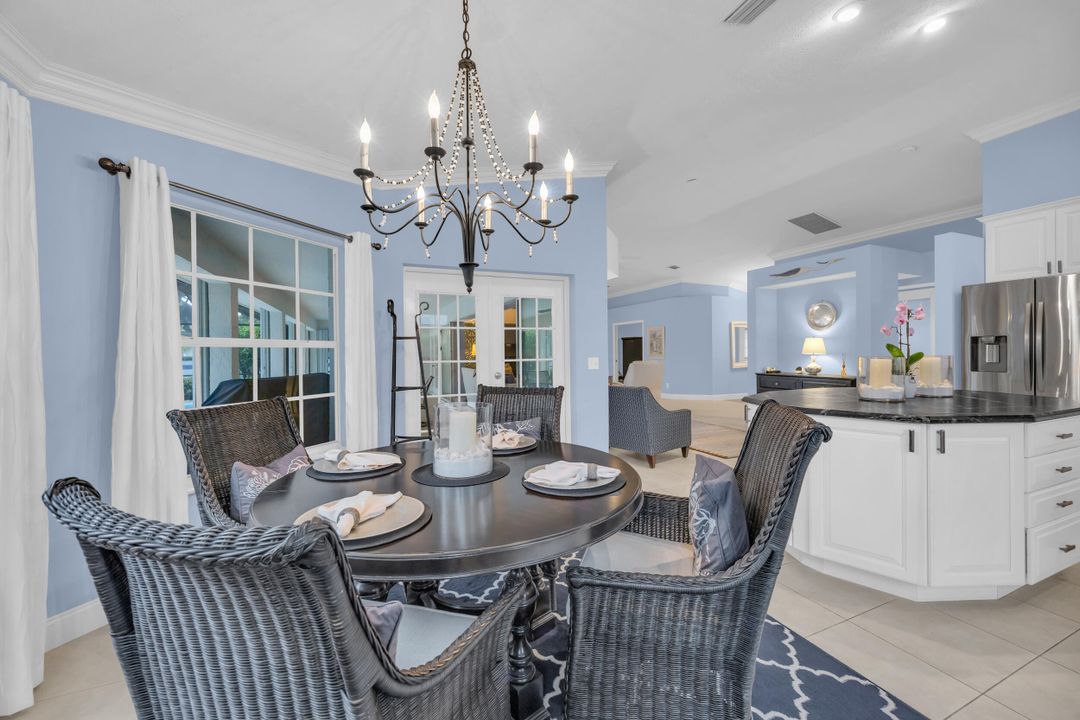 For Sale: $1,050,000 (3 beds, 2 baths, 1923 Square Feet)