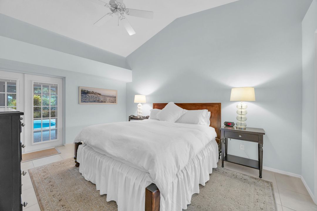 For Sale: $1,050,000 (3 beds, 2 baths, 1923 Square Feet)