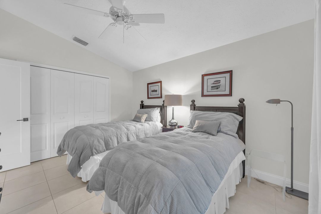 For Sale: $1,050,000 (3 beds, 2 baths, 1923 Square Feet)