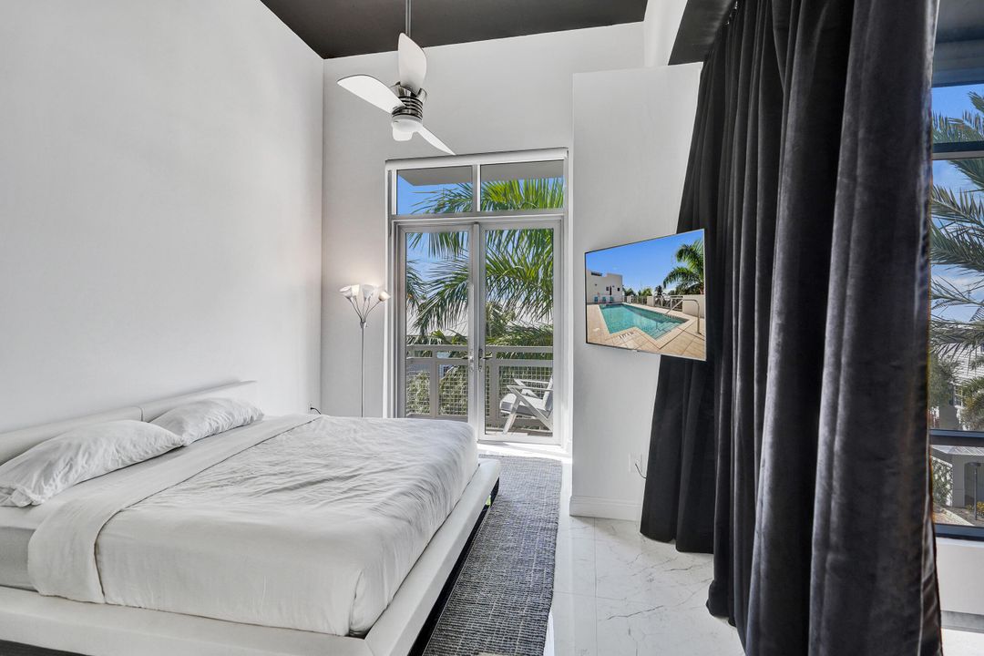 Под контрактом: $10,000 (2 спален, 2 ванн, 1587 Квадратных фут)